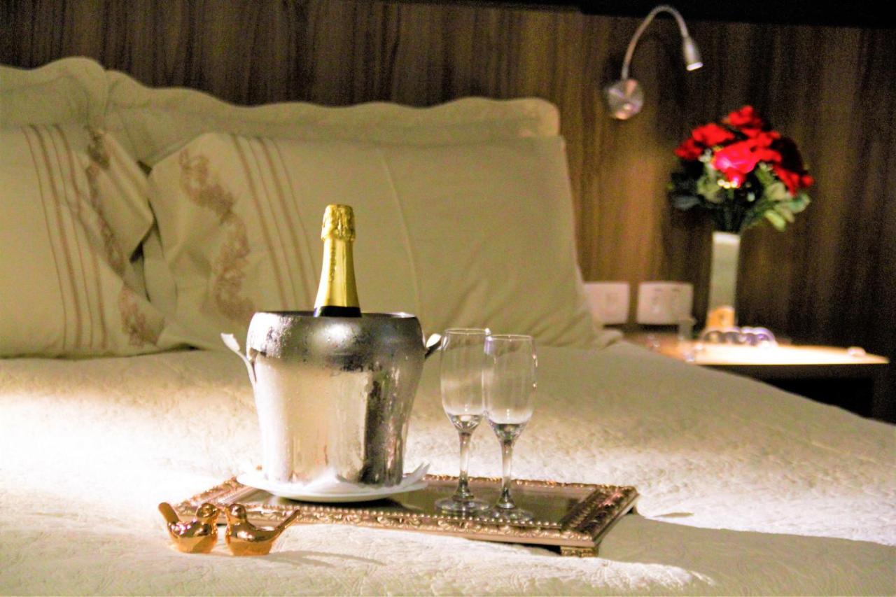 คอมฟอร์ท โฮเทล โมจี กัวคู Hotel โมจิ-กัวซู ภายนอก รูปภาพ