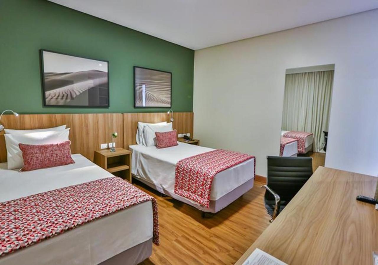 คอมฟอร์ท โฮเทล โมจี กัวคู Hotel โมจิ-กัวซู ภายนอก รูปภาพ
