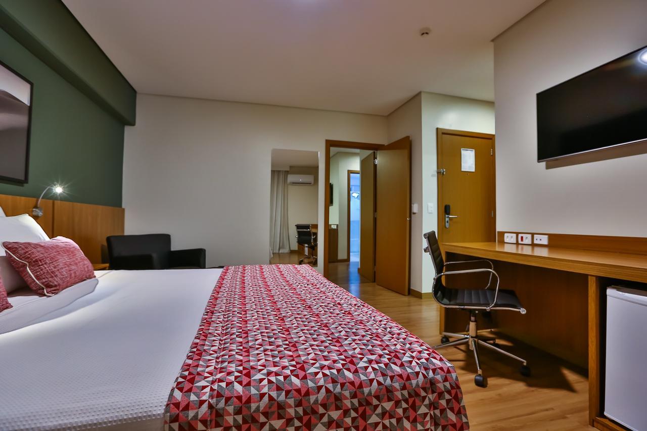 คอมฟอร์ท โฮเทล โมจี กัวคู Hotel โมจิ-กัวซู ภายนอก รูปภาพ