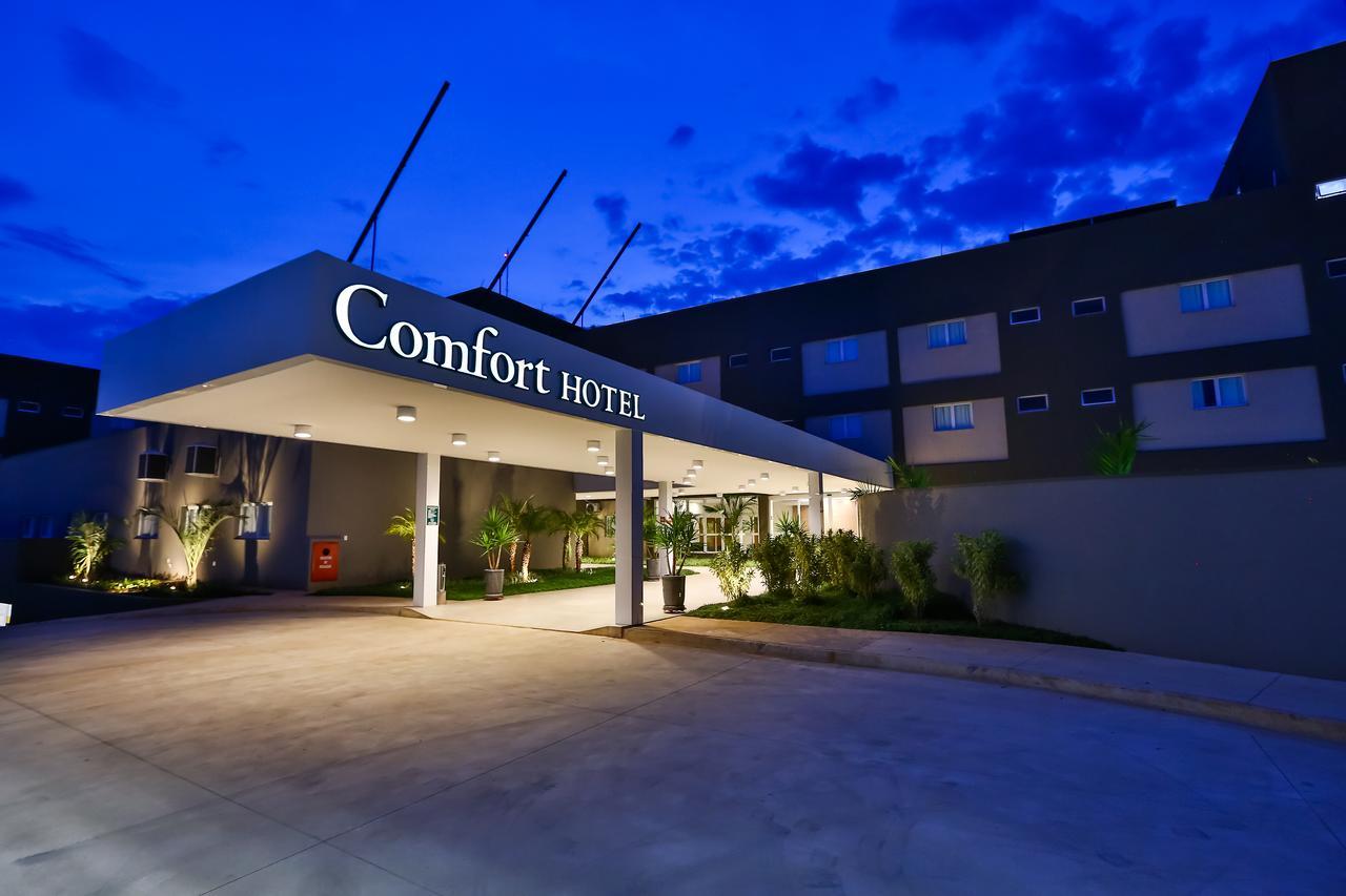 คอมฟอร์ท โฮเทล โมจี กัวคู Hotel โมจิ-กัวซู ภายนอก รูปภาพ